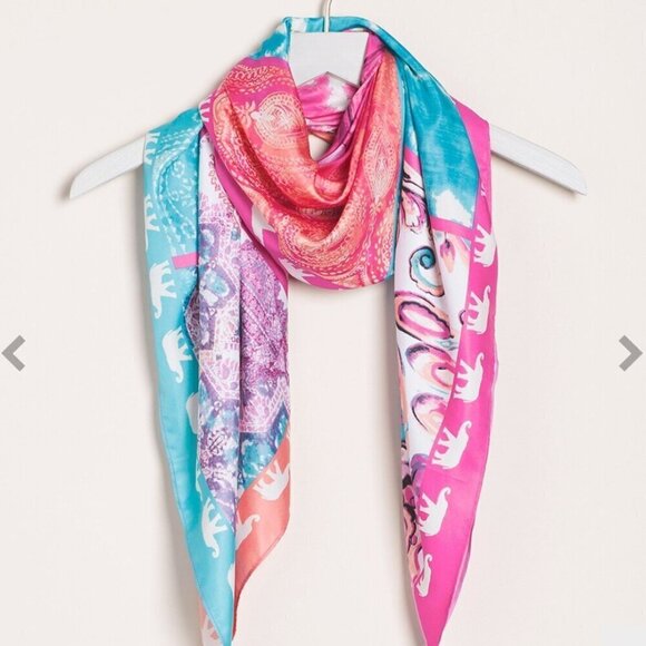 Chico's Pink & Blue Patchwork-Print Oversized Square Scarf 42" x 42" - Picture 4 of 11